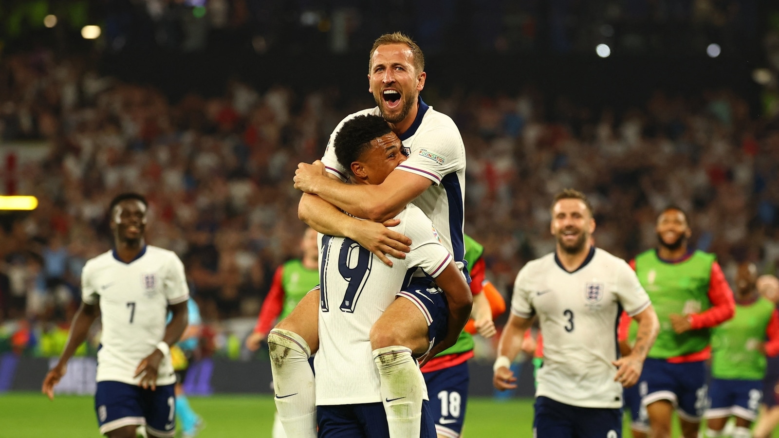 UEFA Euro 2024: Tremendous-sub Ollie Watkins sends England previous Netherlands, to stand Spain in last